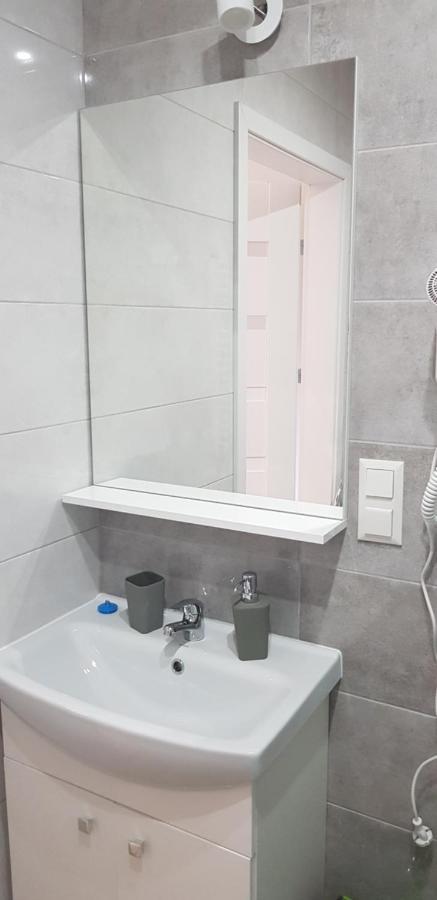 Apartamenty Maja -Pokoje - Domy Wakacyjne -Basen Podgrzewany -Jacuzzi - Sauna Łeba Exterior foto